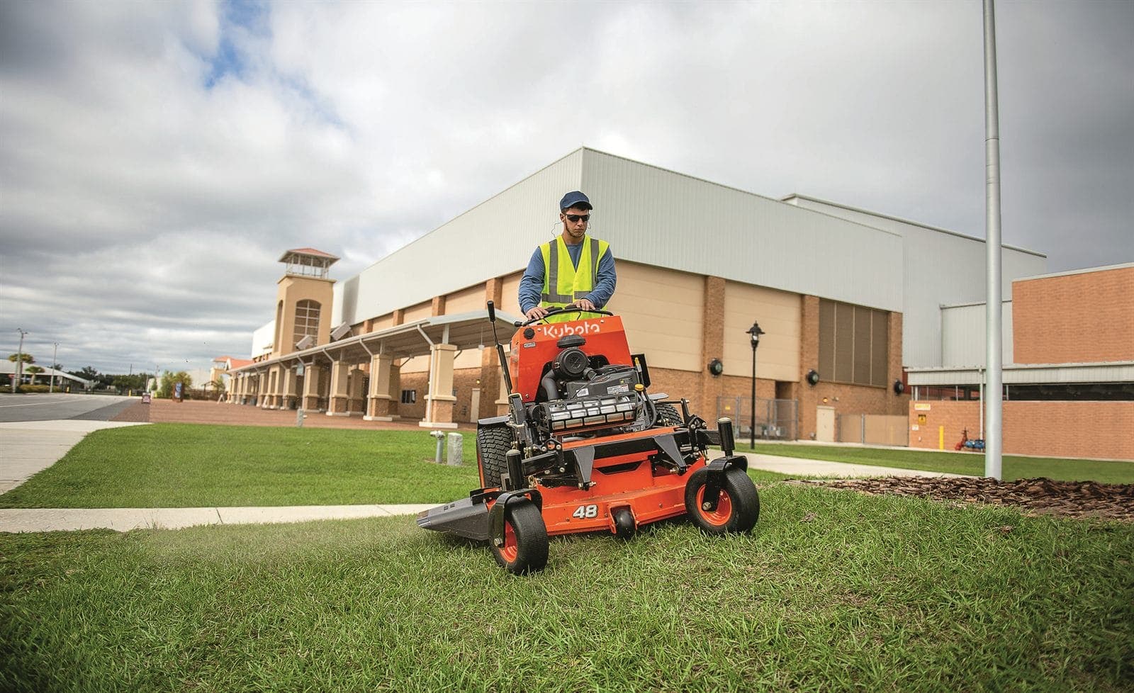 Stand-On Kubota Mowers — photo 9
