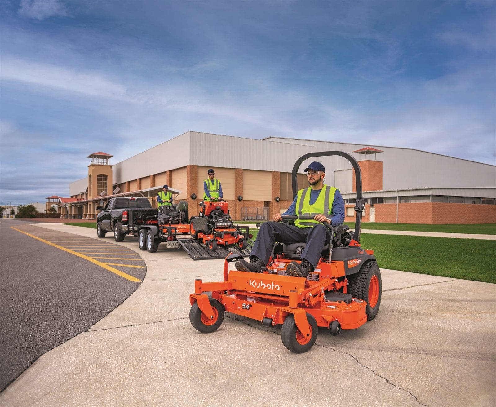 Zero-Turn Kubota Mowers — photo 1