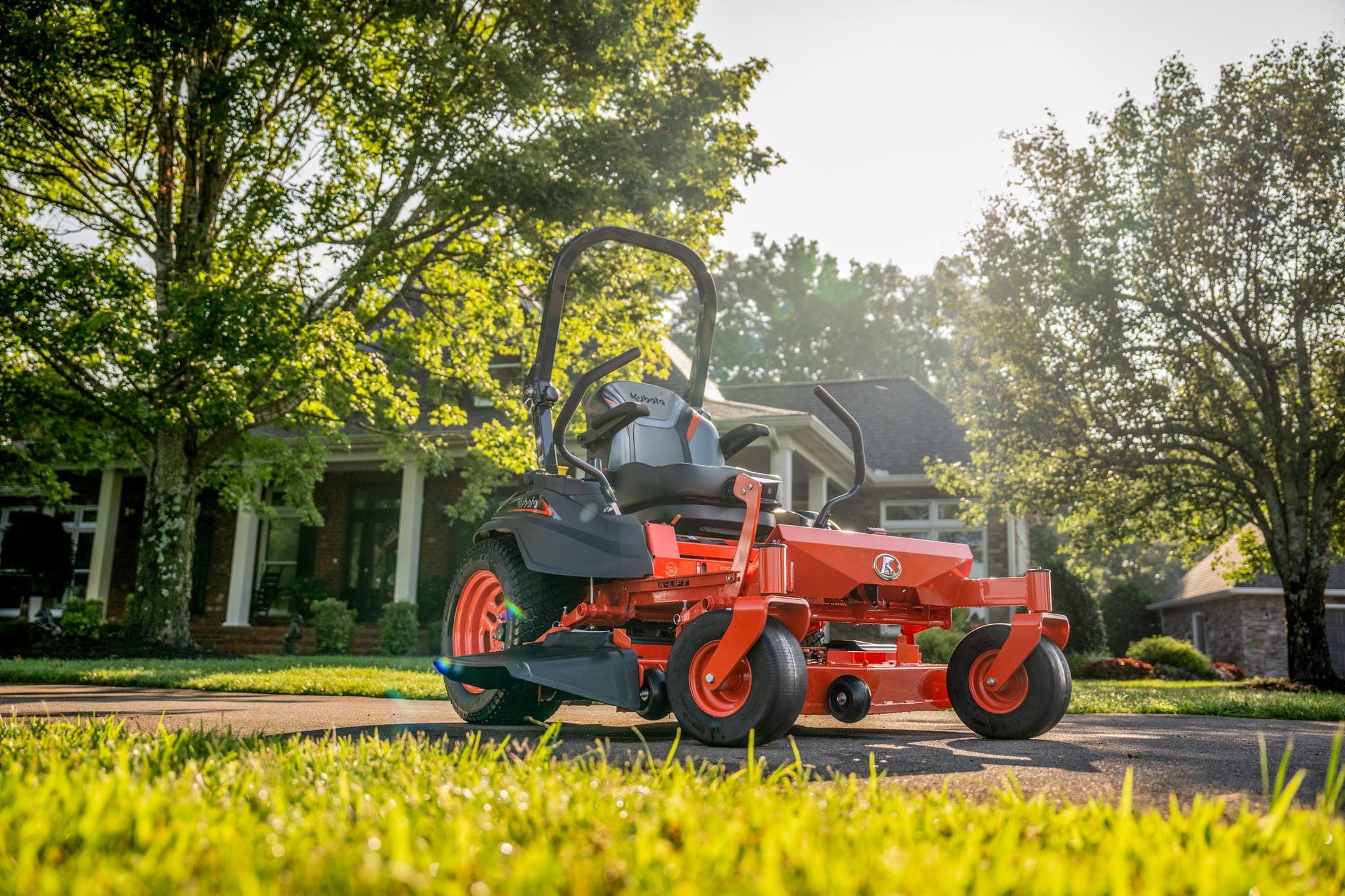 Zero-Turn Kubota Mowers — photo 10