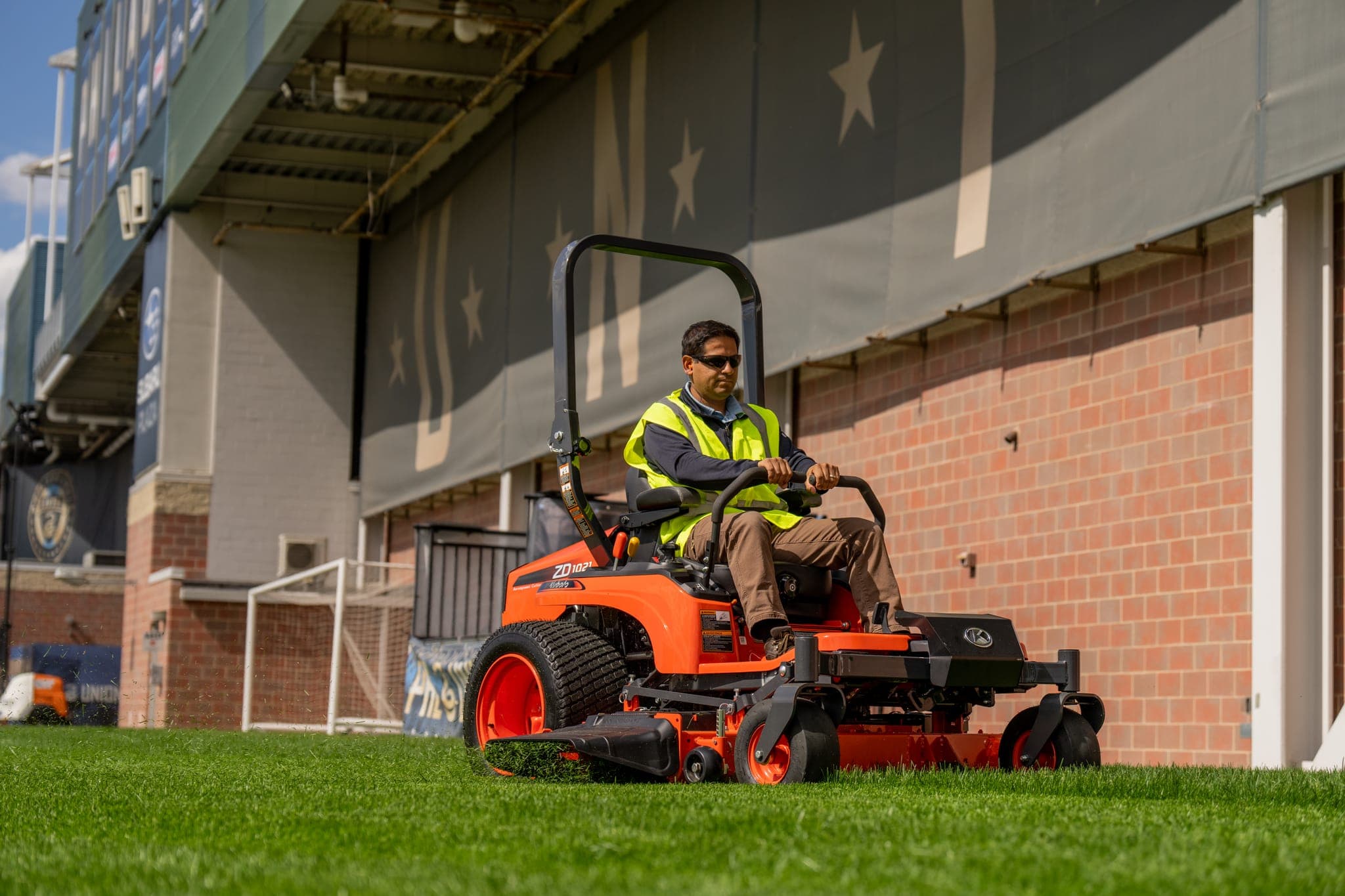 Kubota Mowers — ZD1000 Series