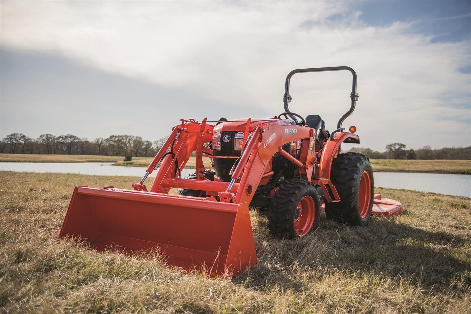 LX Series Kubota Tractors — photo 2