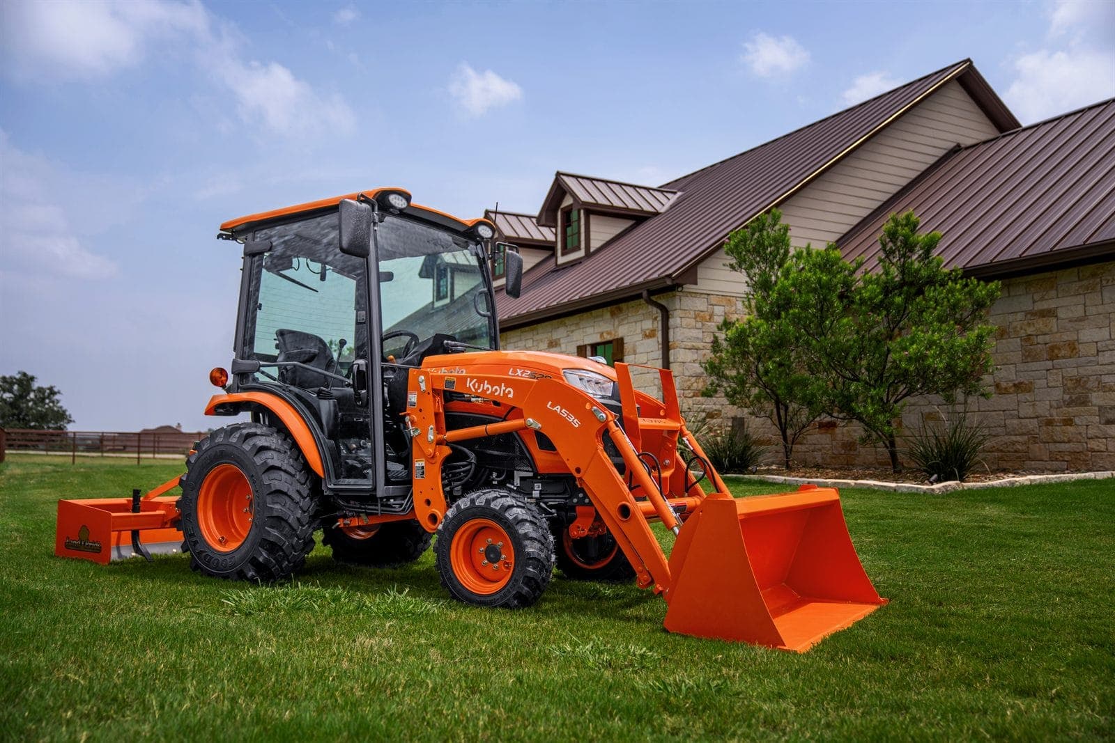 LX Series Kubota Tractors — photo 9