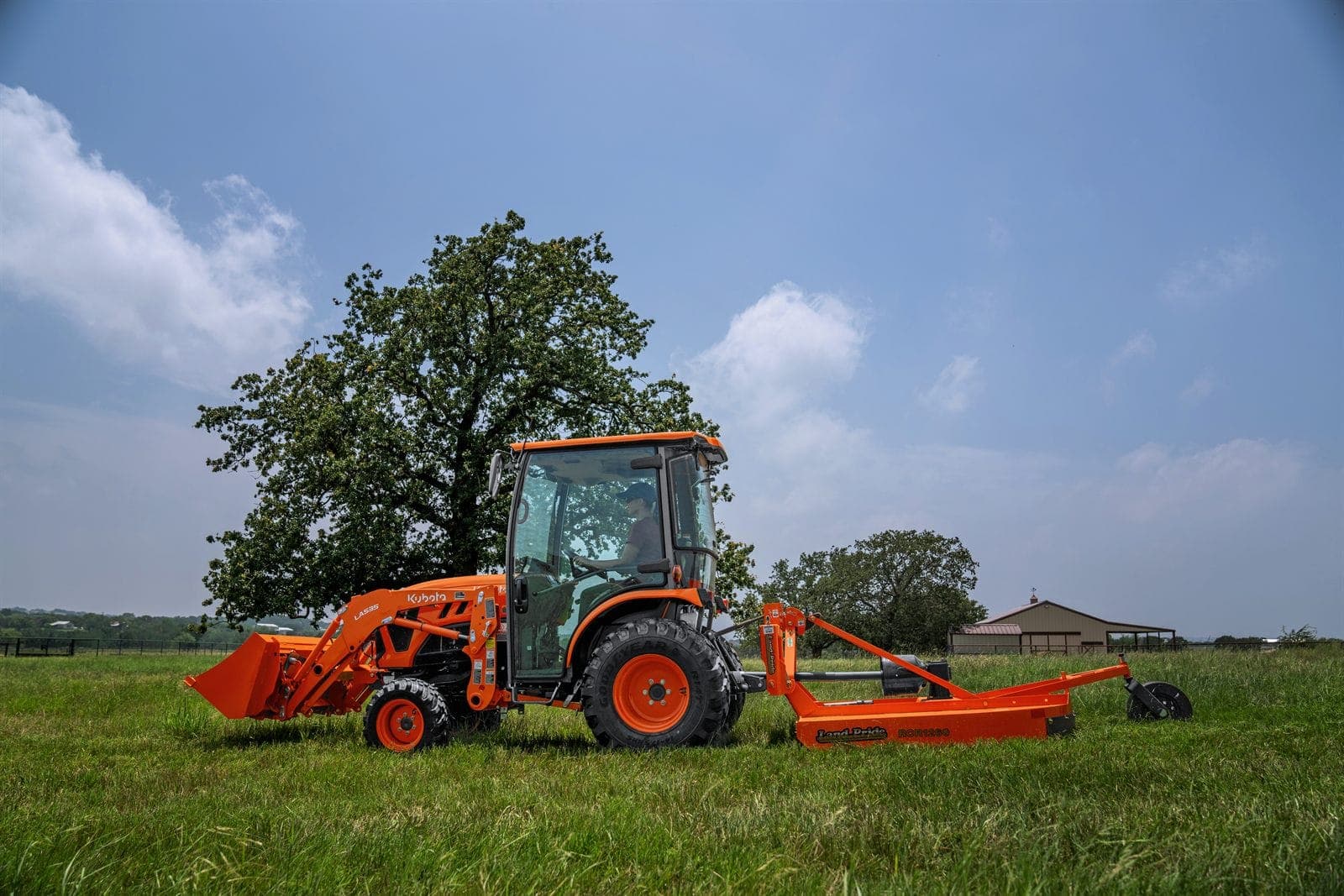 Kubota Tractors — LX Series