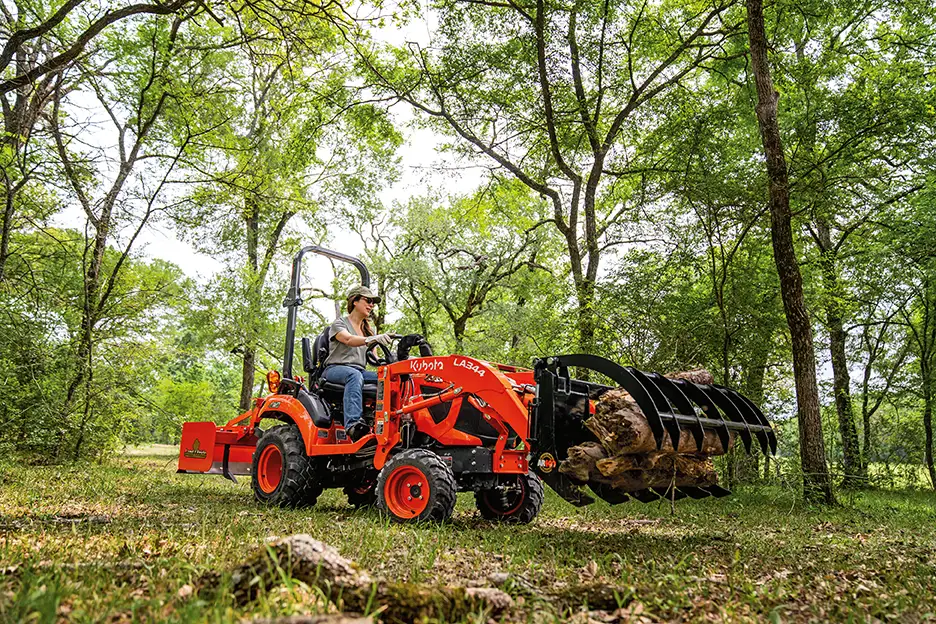 Kubota BX2280 Tractor with Brush Grapple